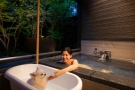 【別邸とら梅】ワンちゃんも楽しめる温泉露天風呂があります。