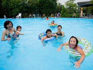 残り少ない夏休みは紅梅亭でいかがでしょうか