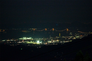 【9月土曜限定】絶景スポット「雲辺寺山頂公園」から夕景・夜景を満喫！～琴平発着往復シャトルバス運行中♪