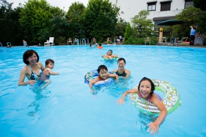 四国地方も梅雨明け！　今週末7月2日プール開き♪