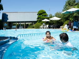 夏休み家族旅行におすすめ♪和洋中約30種類が食べ放題「夏季限定！ディナーブッフェ」